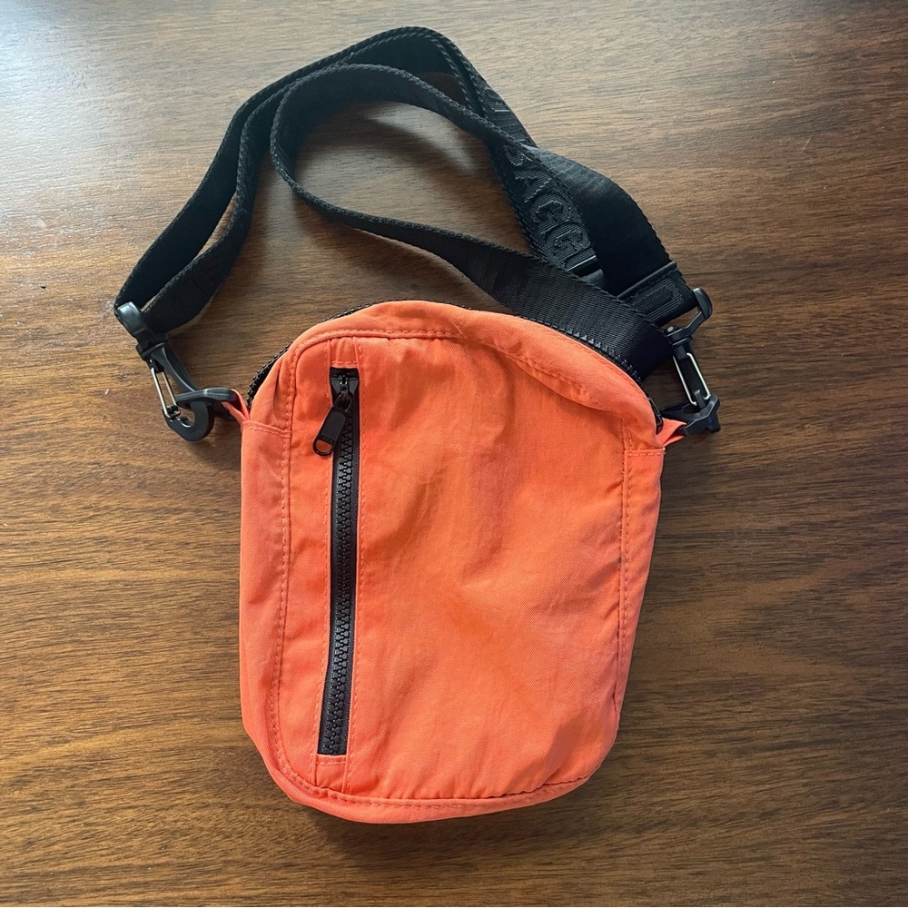 BAGGU Sport Crossbody